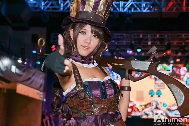 【现场直击】人气COSER＆实况主＆乡民同乐大会串！第3届「PTT E-sports电竞大赛」火热开打！