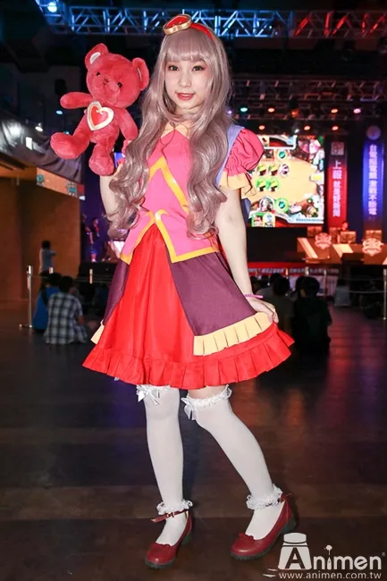 【现场直击】人气COSER＆实况主＆乡民同乐大会串！第3届「PTT E-sports电竞大赛」火热开打！