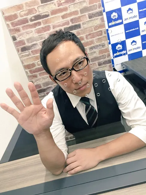 《囚禁的手掌》见面会充满让人害羞的气息w从隔板中感受「梅原裕一郎」传来的体温♥