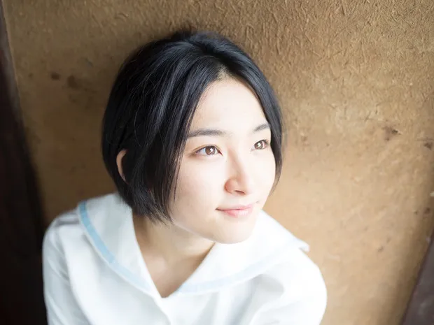 短发妹清纯味-青山裕企限定写真集「髪は短し 恋せよ乙女」-绝对领域
