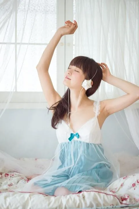 清新又性感-初音未来内衣睡裙推出