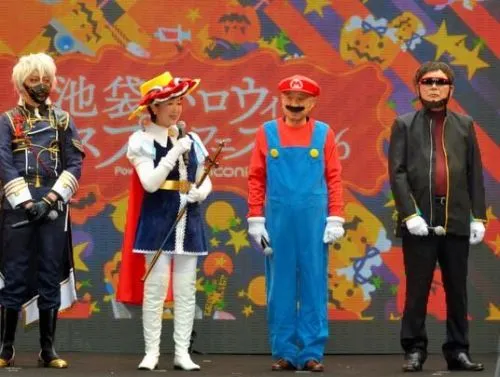63岁东京都知事COS《蓝宝石王子》 日宅表示辣眼睛