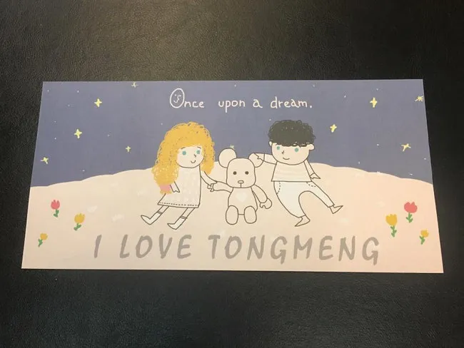 TONGMENG X QEE品牌联名 将梦幻甜点巧妙融入服装