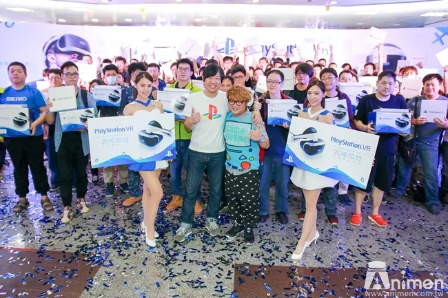 【现场直击】人类灭亡之日终于到来(嘘!)虚拟实境装置PlayStation VR庆祝上市,连勇者山田孝之都入手啦!