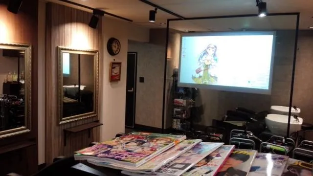 秋叶原开了一家阿宅专用理发店OFF-KAi!! 真幸福啊 以后造型不愁了-绝对领域