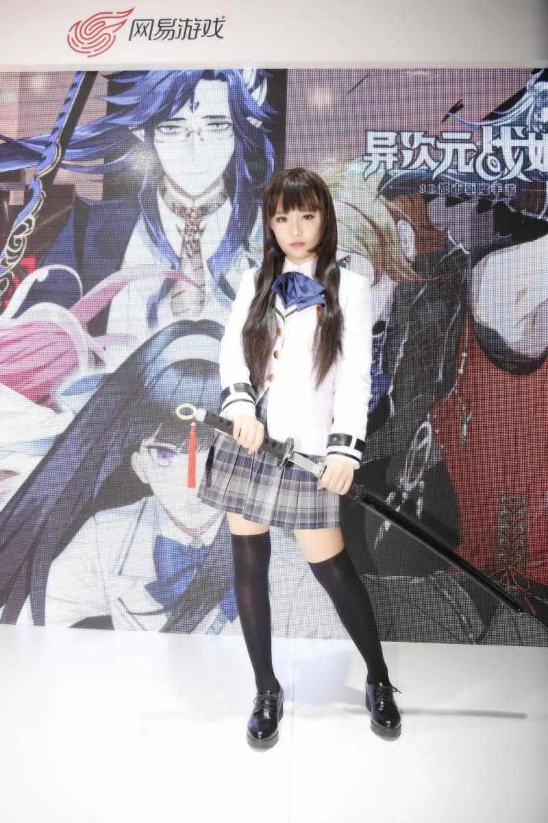 日本长刀配JK少女-《异次元战姬》精美COS图集首曝