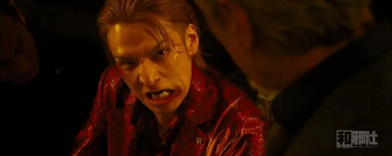 生田斗真 瑛太-漫改真人电影「土龙之歌:香港狂骚曲」预告片公布