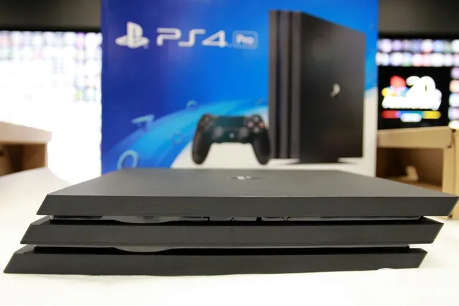 【现场直击】「PS4 Pro」火热抢先开箱,新世代4K游戏影音震撼即将在本周降临!