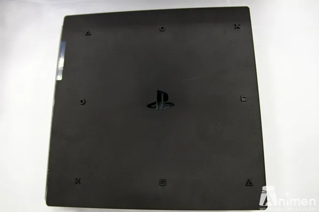 【现场直击】「PS4 Pro」火热抢先开箱,新世代4K游戏影音震撼即将在本周降临!