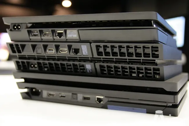 【现场直击】「PS4 Pro」火热抢先开箱,新世代4K游戏影音震撼即将在本周降临!