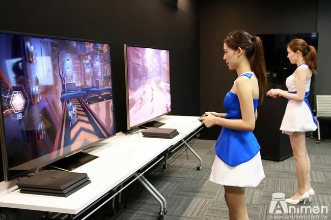 【现场直击】「PS4 Pro」火热抢先开箱,新世代4K游戏影音震撼即将在本周降临!
