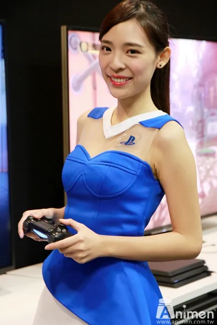 【现场直击】「PS4 Pro」火热抢先开箱,新世代4K游戏影音震撼即将在本周降临!