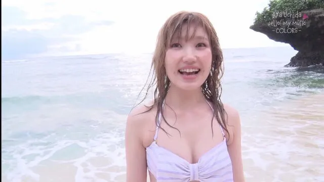 色气鲜艳 乳上滚珠-内田彩写真拍摄花絮电视播放