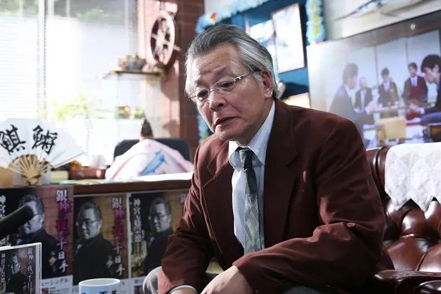 真人版电影《3月的狮子》全员定装照公开,二海堂晴信一角将由染谷将太演出!