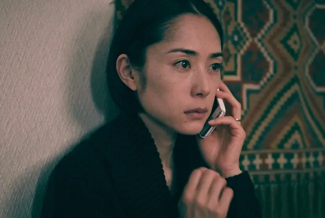 影帝本木雅弘【漫长的借口】角色上身,半夜挂网看恶评 引发小田切让【突如其来】爱的告白