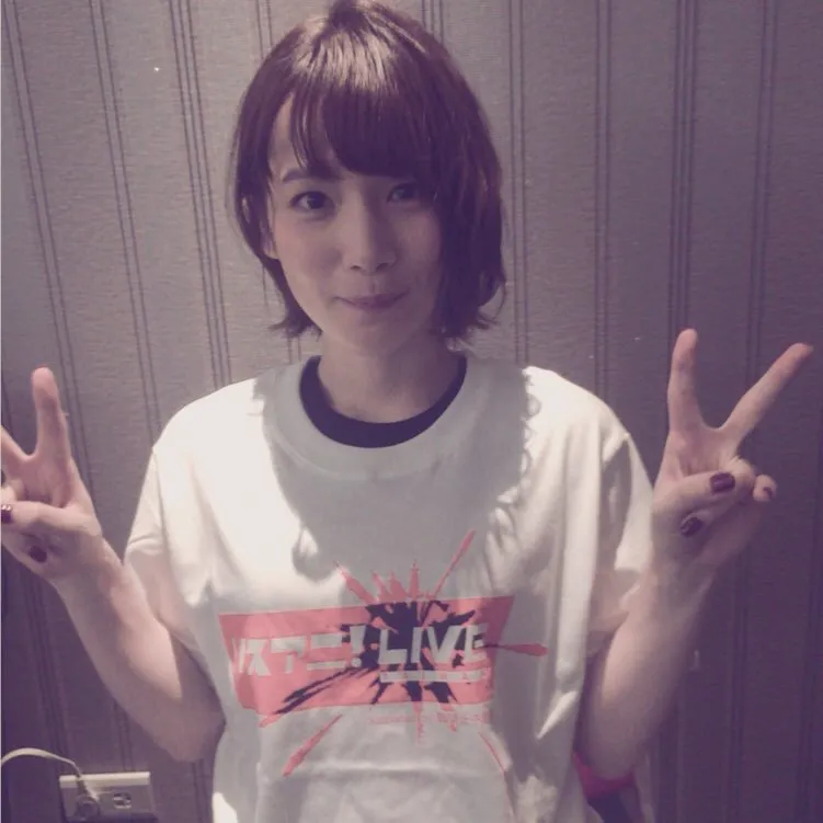内田真礼27岁生日 姐弟共同庆祝