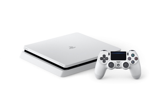 PS4 新色「冰河白」及无线控制器新色「冰河白」、「迷彩绿」将于1月19日在台上市