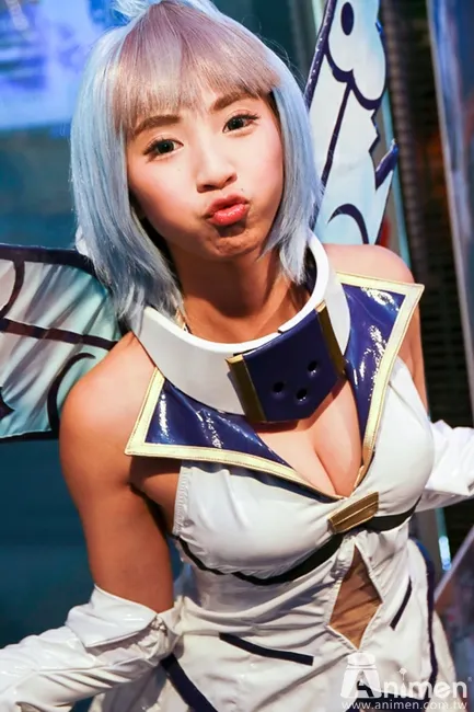 【现场直击】《MOBIUS FINAL FANTASY》粉丝同乐会新消息释出！《FFVII REMAKE》跨界合作，再现经典风采！