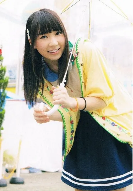 偶像声优「夏川椎菜」确定以独立歌手身份出道,首张单曲将在4月5日上市!