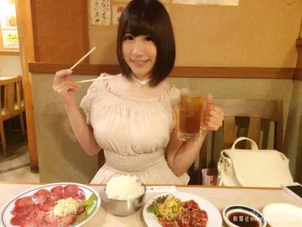 巨乳配娇音-日站编辑选出十大巨乳年轻女声优
