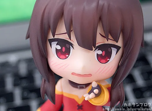 中二爆裂娘-「为美好世界献上祝福!」爆裂魔法使惠惠粘土人