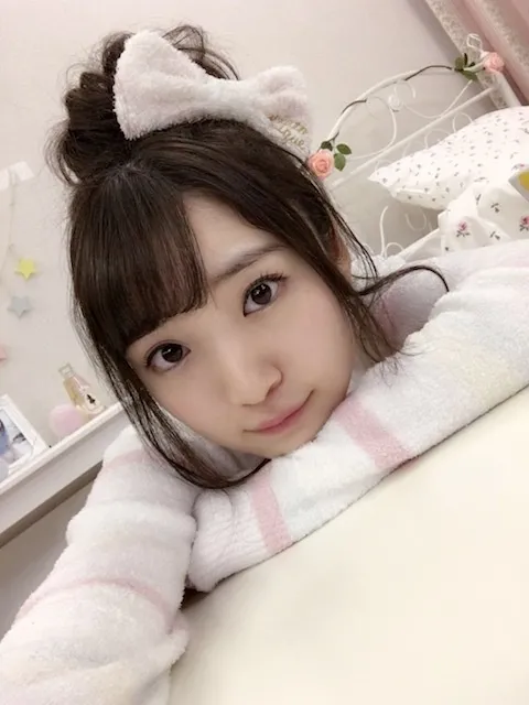 丰田萌绘 M·A·O折扇端庄眼镜娘 上坂堇巫女服家里打滚-声之颜第十八期