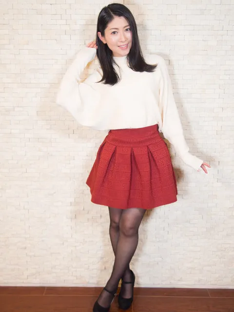 茅原实里 M·A·O折扇端庄眼镜娘 上坂堇巫女服家里打滚-声之颜第十八期