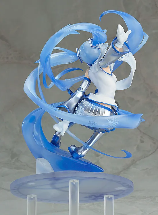 15周年纪念1/7PVC雪初音登场❉❉