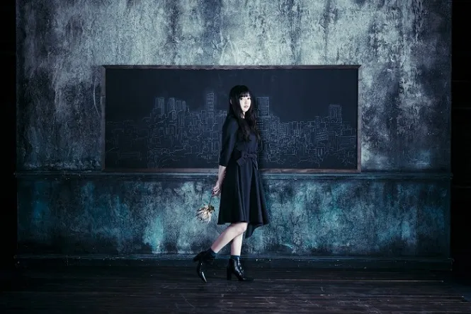 轻小说改编动画《不正经的魔术讲师与禁忌教典》发表主题曲相关情报,全新曝光的宣传影像也不容错过喔!
