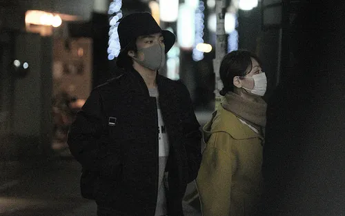 郎才女貌二人组「小野贤章×花泽香菜」恋爱同居中！狗仔求证声优事务所、取得正面回复！