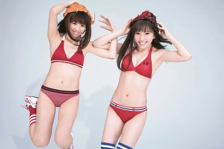 双球贴大棒-ENAKO登上「Young Jump」杂志封面应援棒球漫画「BUNGO」