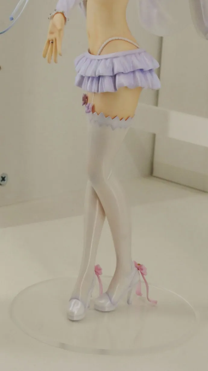 从零大热有商机 雷姆风头最强劲-WF2017冬「Re:从零开始的异世界生活」展品一览