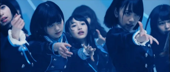 46+48=坂道AKB-「坂道AKB」诞生!C位櫸坂46平手友梨奈