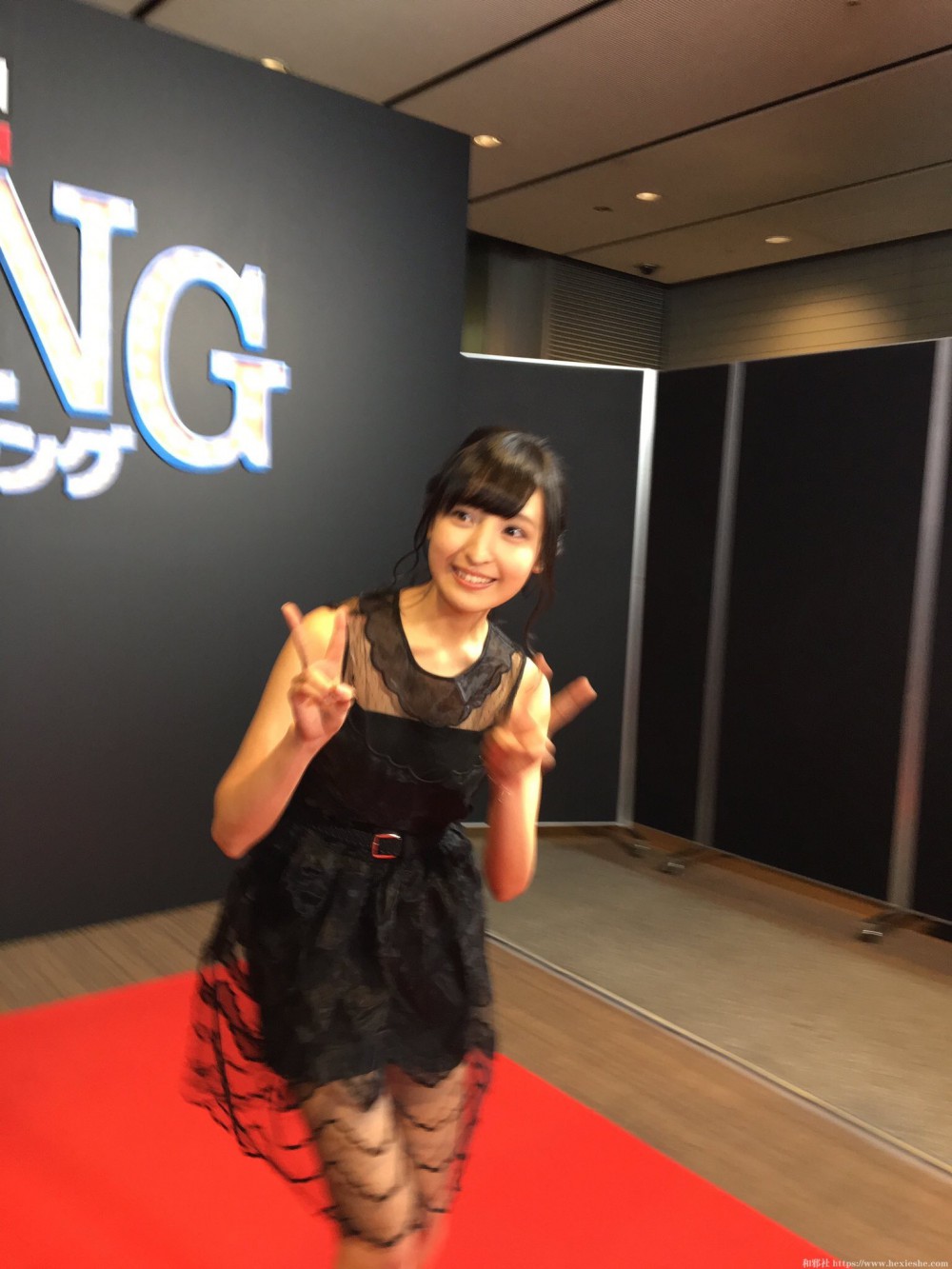 佐仓绫音参与『欢乐好声音』日本首映礼-美人声优走上红地毯