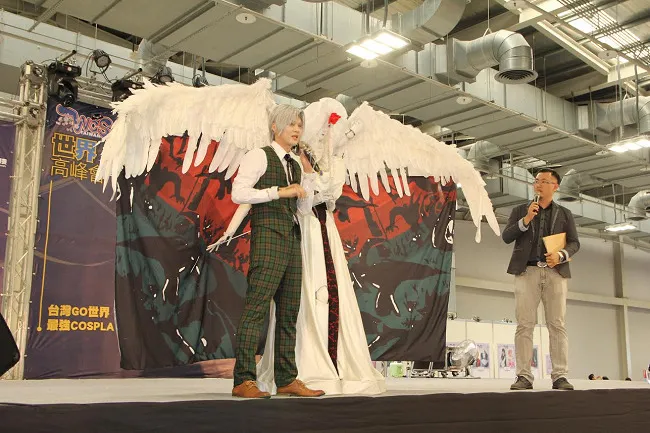 华丽致敬「傀儡马戏团」，Mr. G &amp; Miss吂勇夺WCS世界COSPLAY大赛台湾冠军