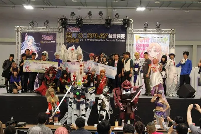 华丽致敬「傀儡马戏团」，Mr. G &amp; Miss吂勇夺WCS世界COSPLAY大赛台湾冠军