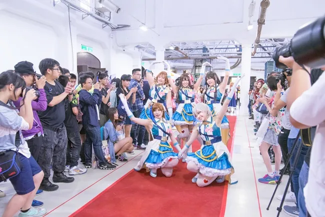 「Doujin Spirit 4 同人动漫创作祭」来不及解释了,看相片吧