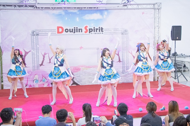「Doujin Spirit 4 同人动漫创作祭」来不及解释了，看相片吧