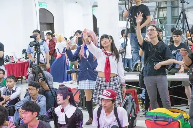 「Doujin Spirit 4 同人动漫创作祭」来不及解释了,看相片吧