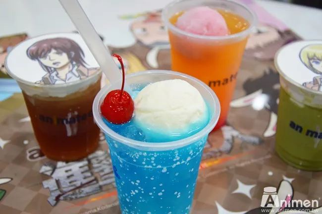 【现场直击】《进撃の巨人×animate cafe》调查兵团全换上兔子装啦♥可爱的模样萌到让你爱不释手!
