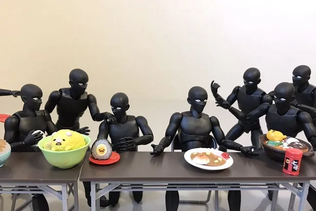 《名侦探柯南》黑衣人figma一次买13只能干嘛?当然是要重现那幅名画啊w