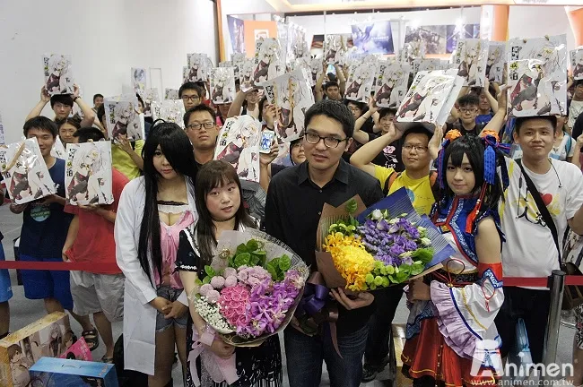 【漫博2017】台湾轻小说后记王小鹿与风林火山人气绘师Mocha首度同台与书迷交流,《深表遗憾,我病起来连自己都怕》签名会热情展开!