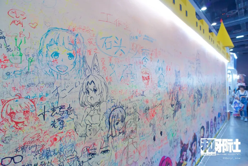 厂商诚意满满 妹子争奇斗艳-广州萤火虫Cosplay 图报 + 游场手记