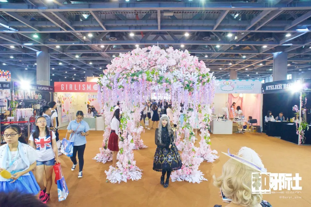 厂商诚意满满 妹子争奇斗艳-广州萤火虫Cosplay 图报 + 游场手记