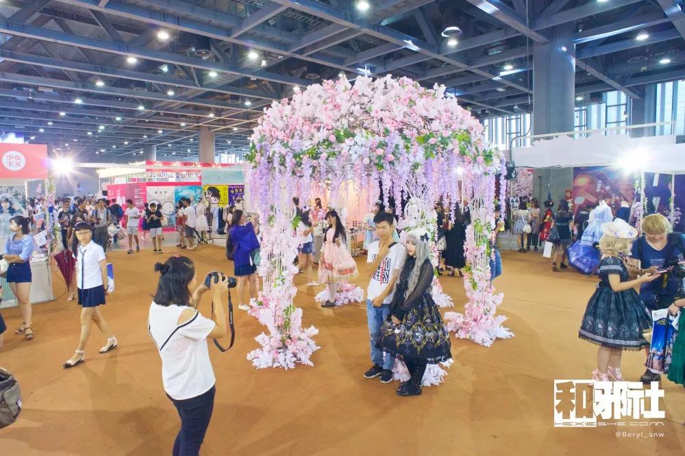 厂商诚意满满 妹子争奇斗艳-广州萤火虫Cosplay 图报 + 游场手记