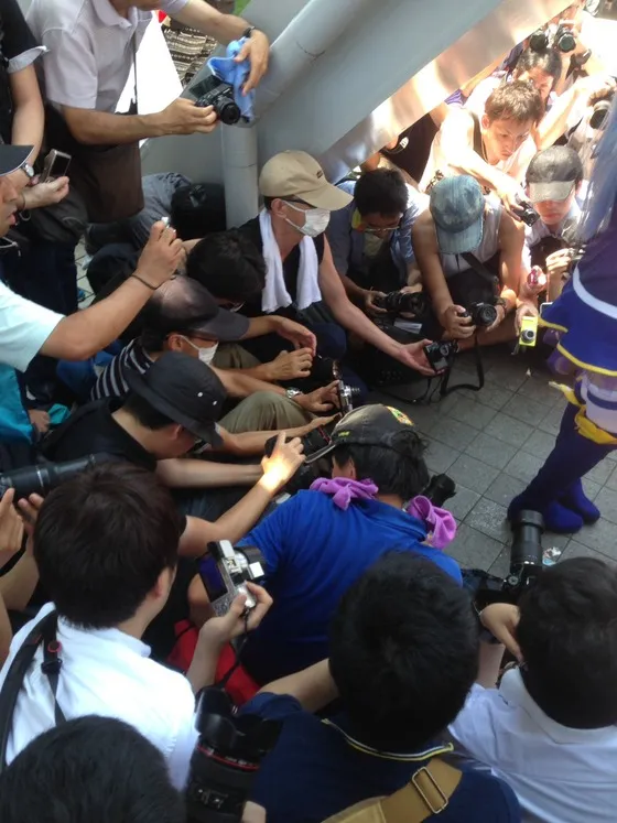 裙子下面有摄魔-C92五十万人次落下帷幕 裙子下面有摄魔-C92五十万人次落下帷幕