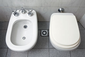 日本如厕习惯调查 没纸了你会怎么办？