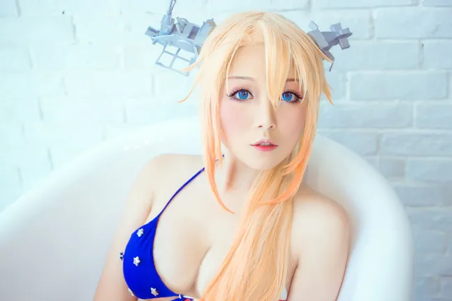 图片[1]-战舰少女R 射水鱼 泳装少女COSPLAY美图欣赏  cn:牛奶丶喵-绝对领域