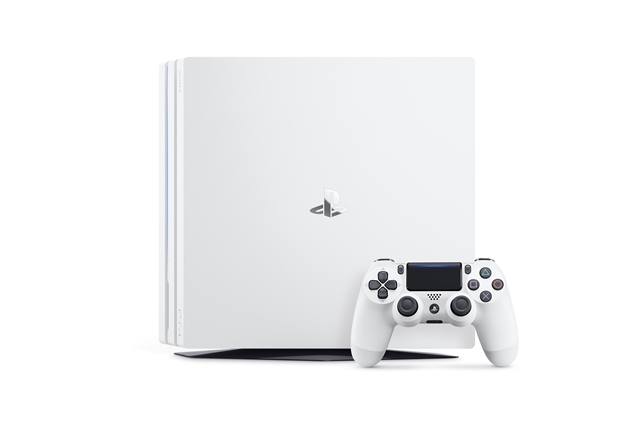 PlayStation&#174;4 Pro推出第一款新色「冰河白」将于11月24日在台登场