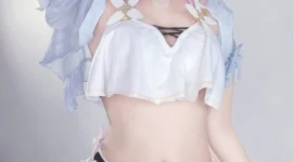 《崩坏3》 爱莉希雅cosplay-绝对领域